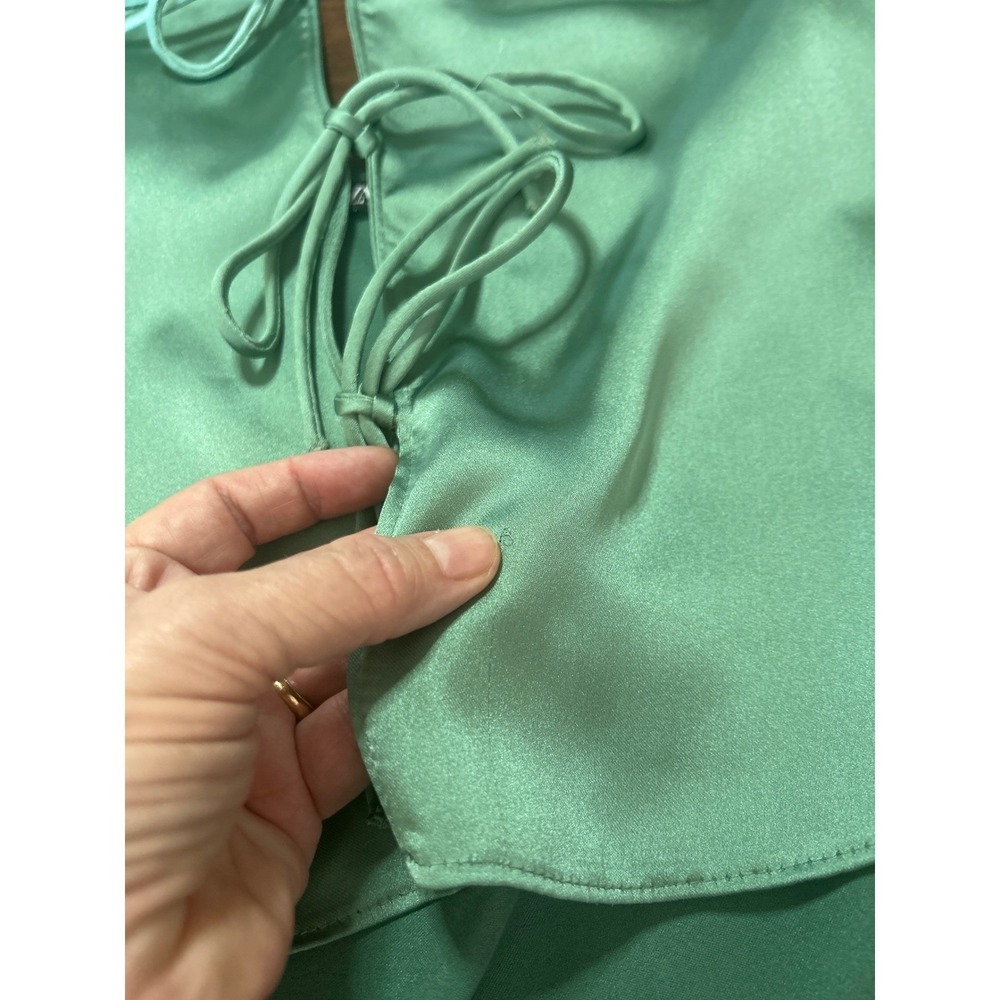Zara Satin Tie-Front Camisole Top Size M Seafoam Green V-Neck‎ Spaghetti Strap - Picture 8 of 9